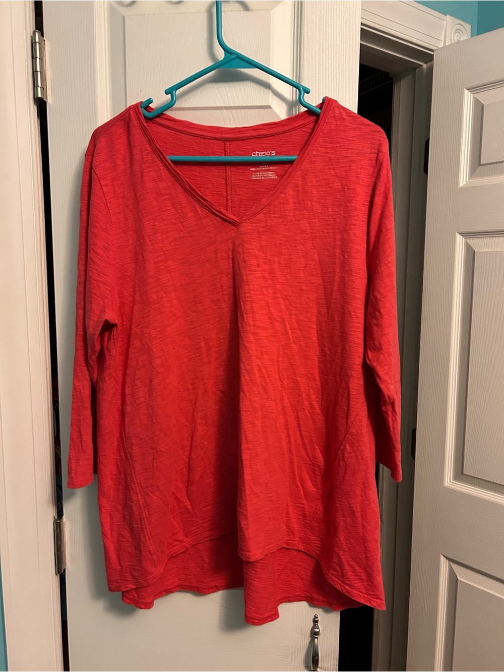 Chico's Coral Red V-Neck Long Sleeve Tee Top